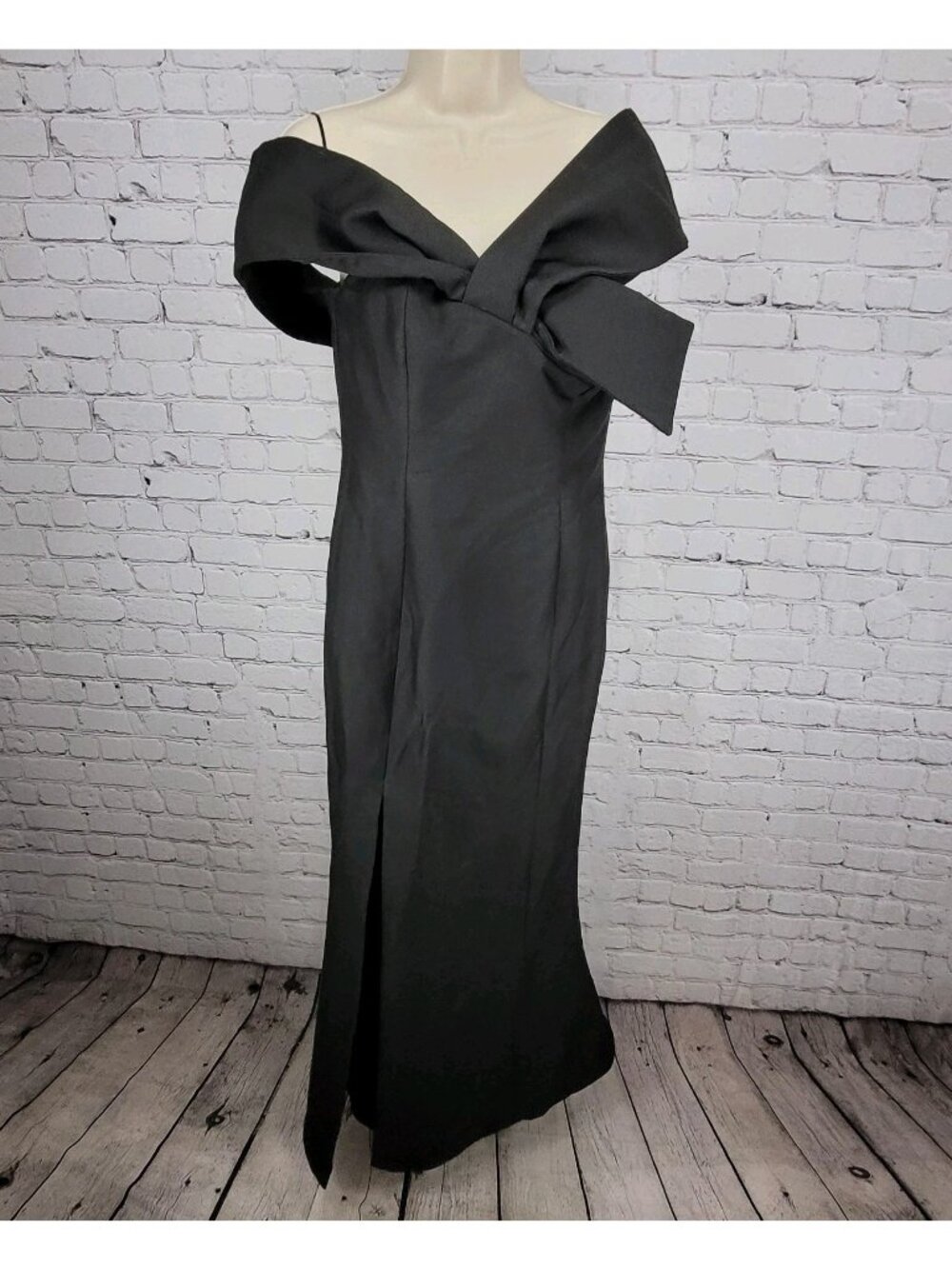 C/MEO Collective Black Asymmetric Off Shoulder Side Slit Maxi Dress Size Large L